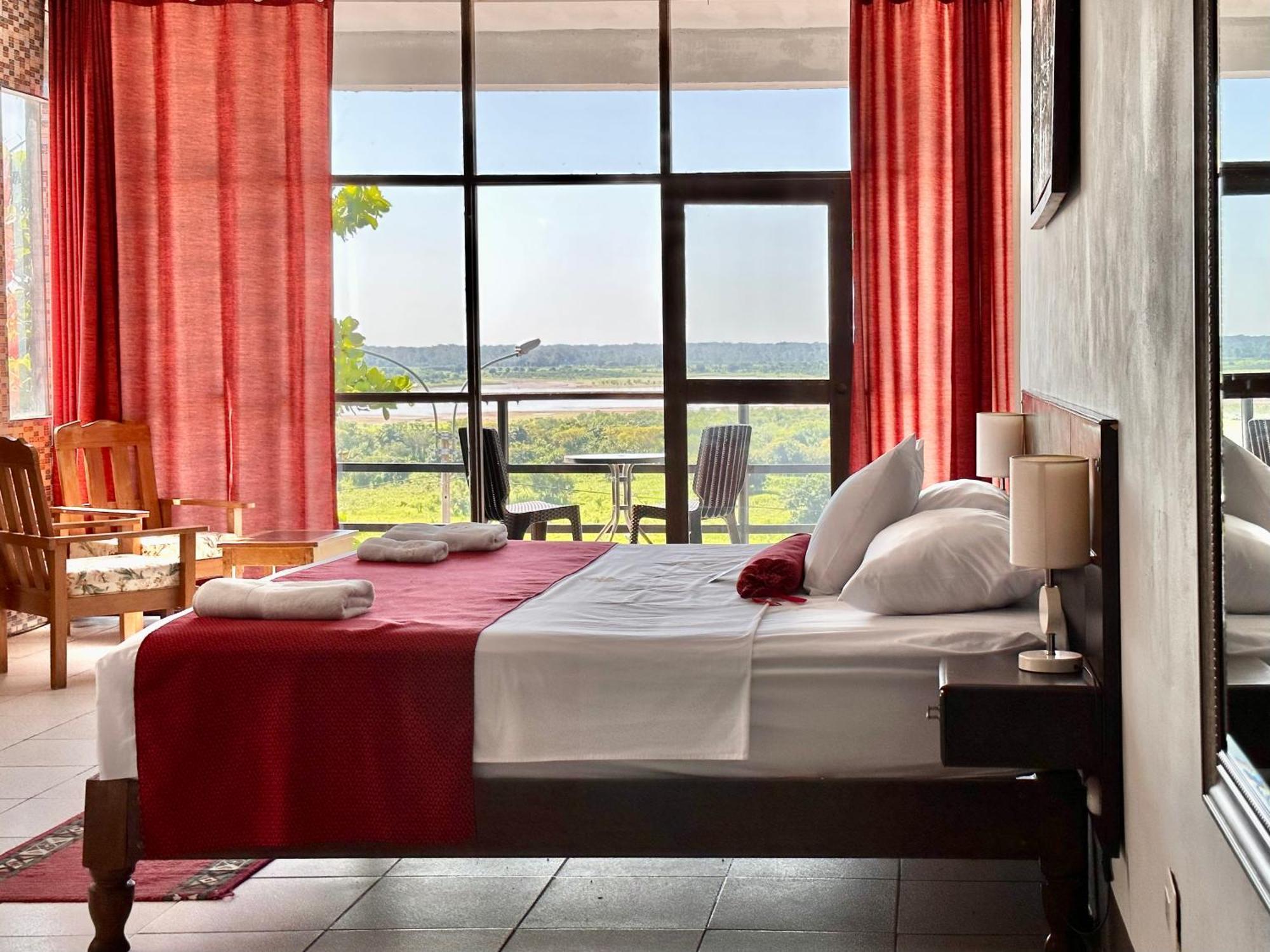 El Cauchero Hotel Iquitos Eksteriør billede