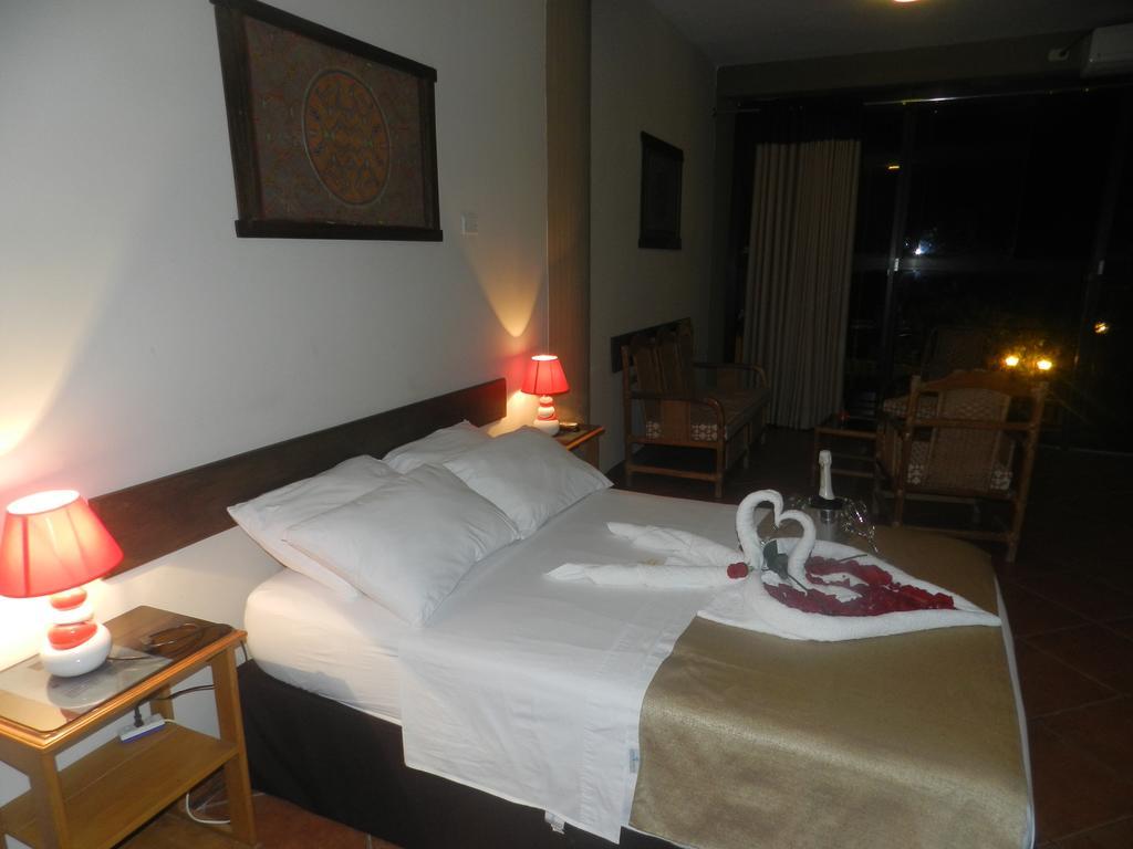 El Cauchero Hotel Iquitos Eksteriør billede