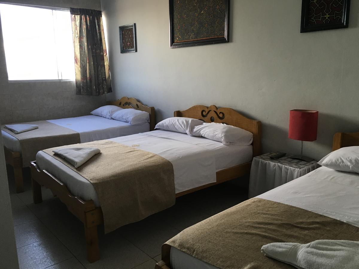 El Cauchero Hotel Iquitos Eksteriør billede